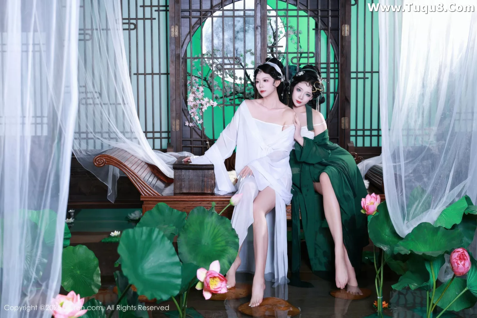 秀人集.com_[XiuRen秀人网]No.10561_模特南乔古风场景青蛇装扮性感低胸服饰秀完美身材诱惑写真88P