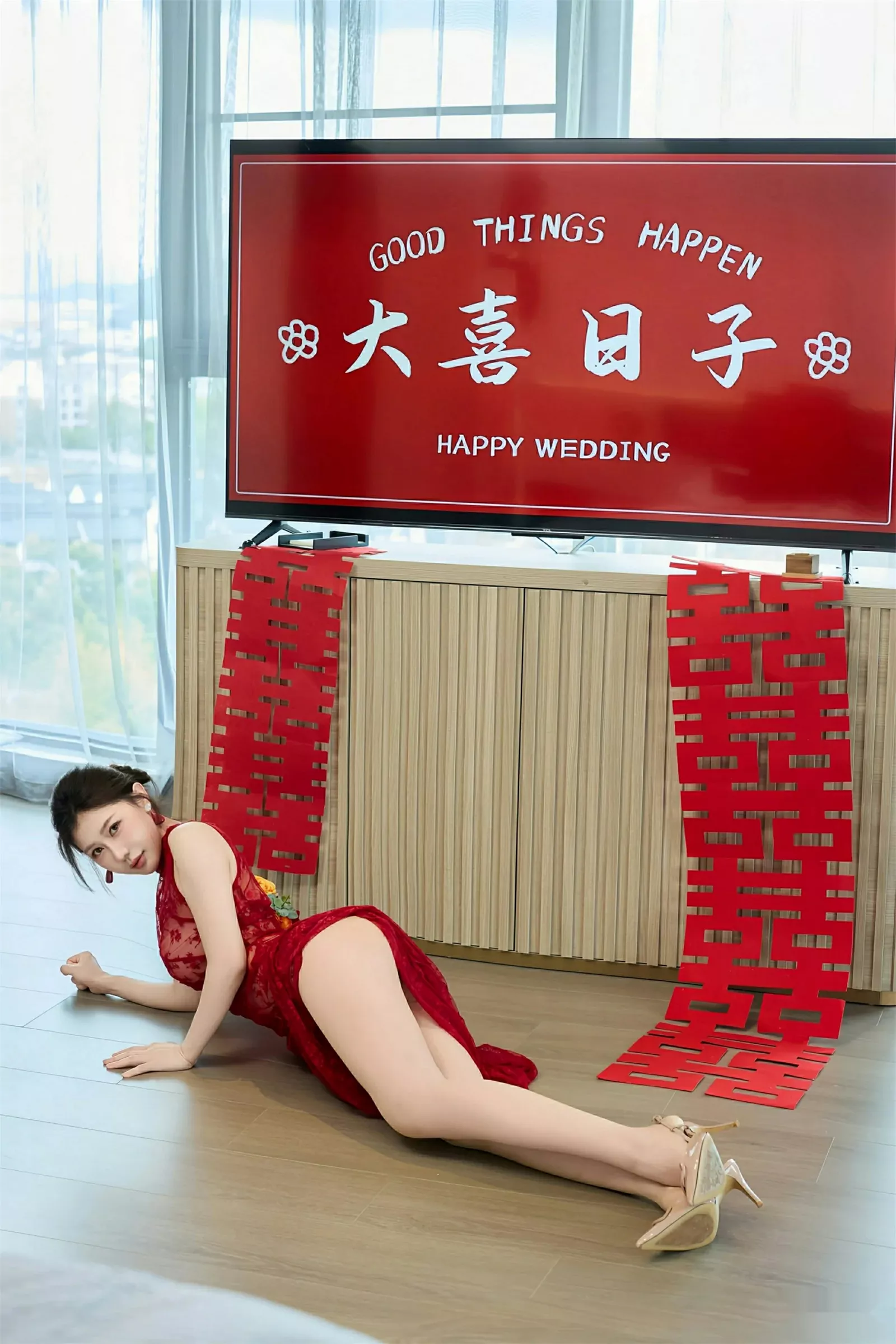 秀人集.com_[XiuRen秀人网]No.10578_模特尹甜甜性感红色新娘晨袍配肉色丝袜秀完美身材迷人诱惑写真69P