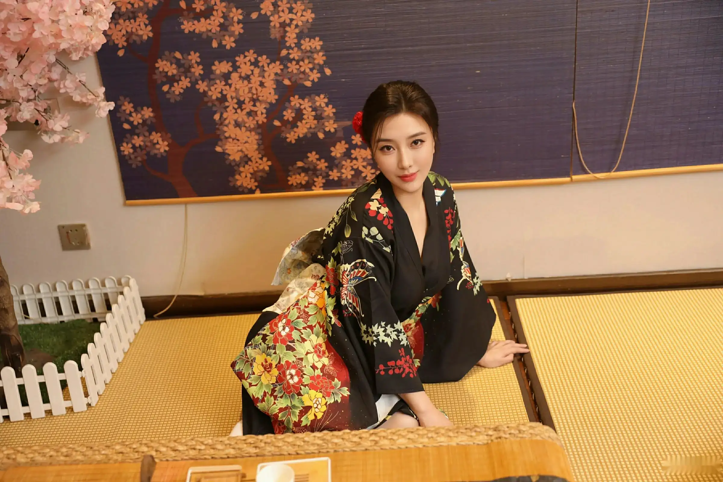 秀人集.com_[XiuRen秀人网]No.10627_模特苏一诺性感日系黑色服饰露红色内衣秀曼妙身材迷人诱惑写真80P