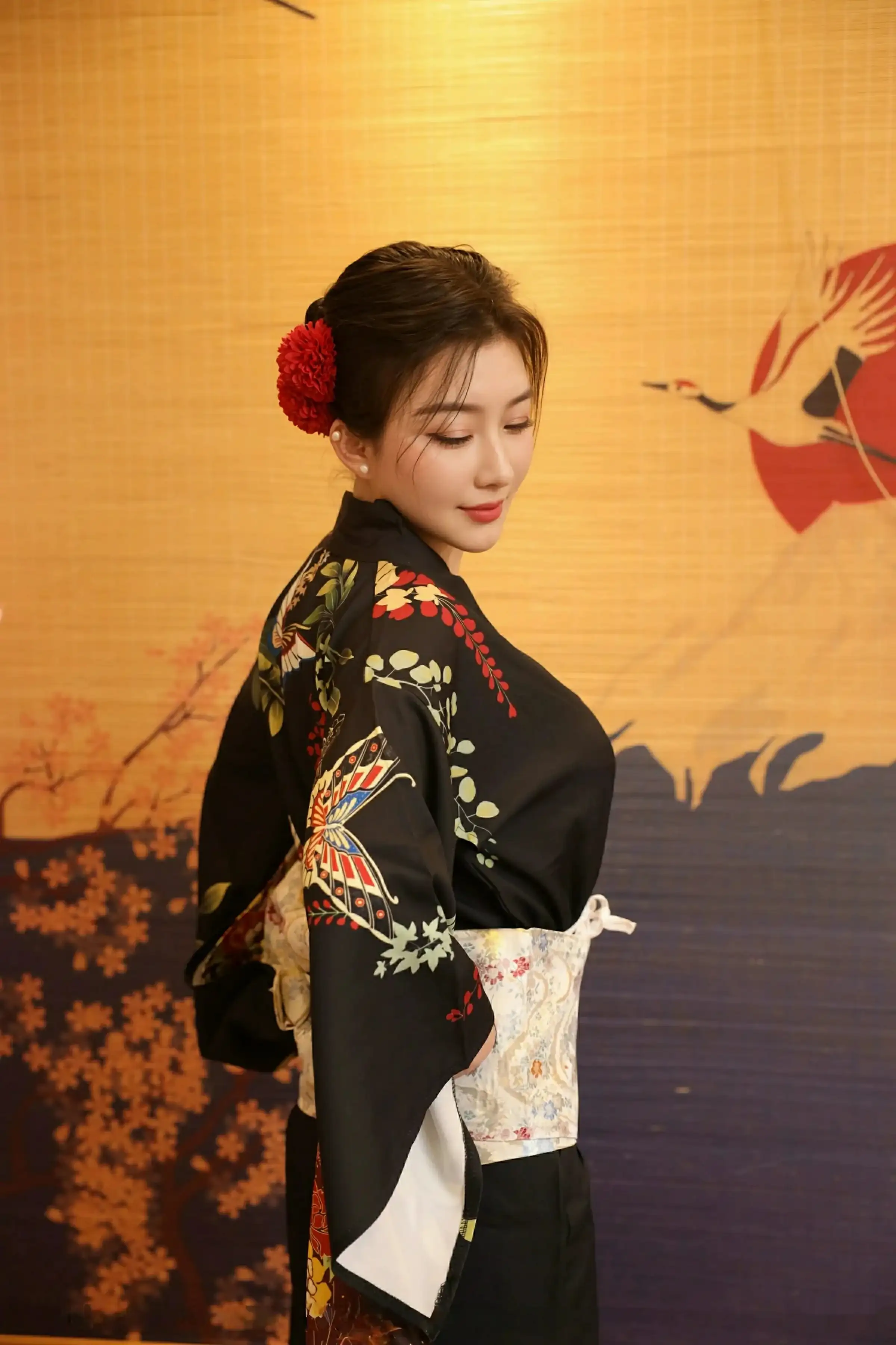 秀人集.com_[XiuRen秀人网]No.10627_模特苏一诺性感日系黑色服饰露红色内衣秀曼妙身材迷人诱惑写真80P