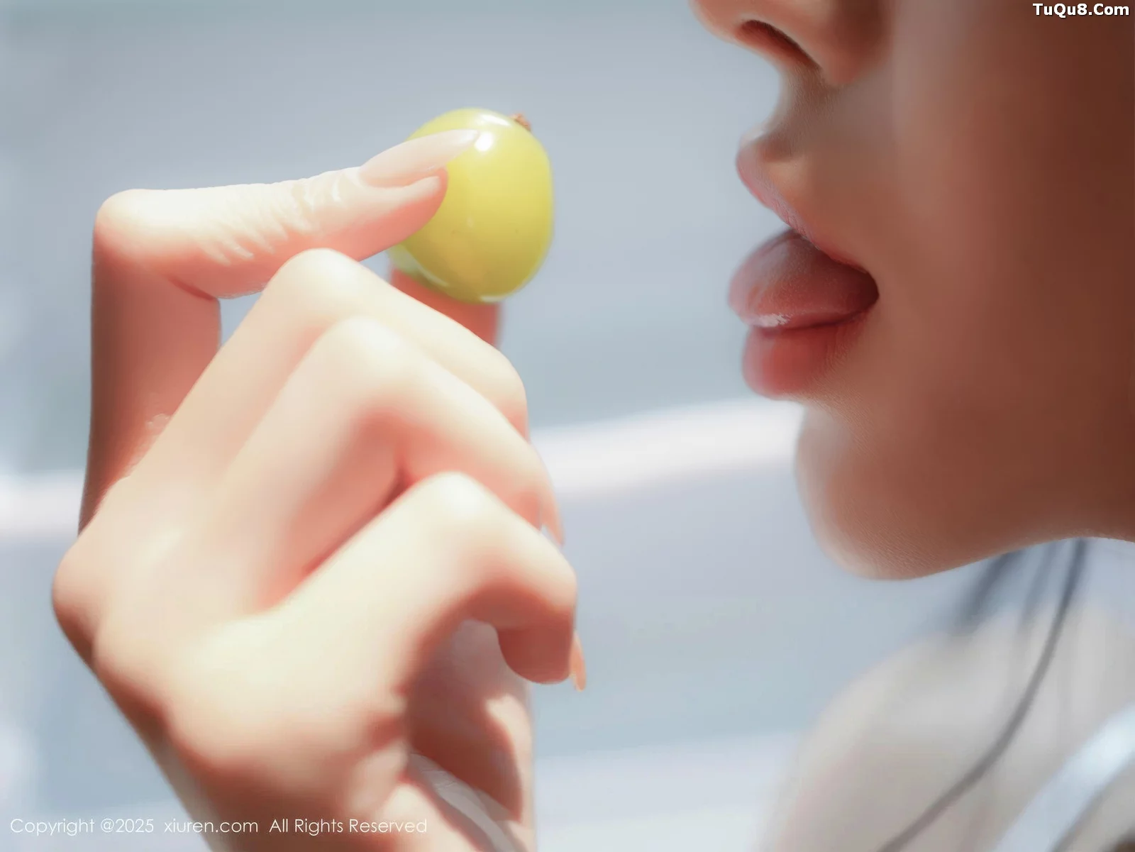 秀人集.com_[XiuRen秀人网]No.10722_模特林嘉旎私房性感白色情趣内衣配白丝吊袜秀凹凸身材诱惑写真70P