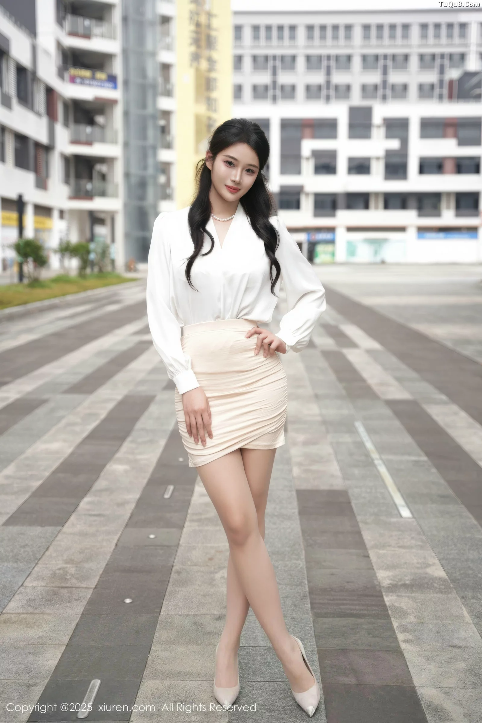 秀人集.com_[XiuRen秀人网]No.10735_模特南乔性感白衬衫配白短裙露超薄肉丝秀白皙皮肤完美诱惑写真66P