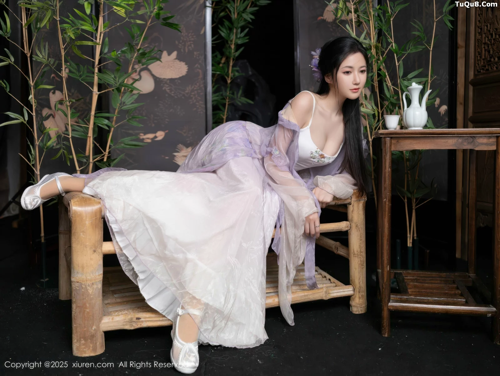 秀人集.com_[XiuRen秀人网]No.10737_模特鱼子酱Fish性感紫色连衣裙配白色丝袜秀曼妙身姿诱惑写真74P