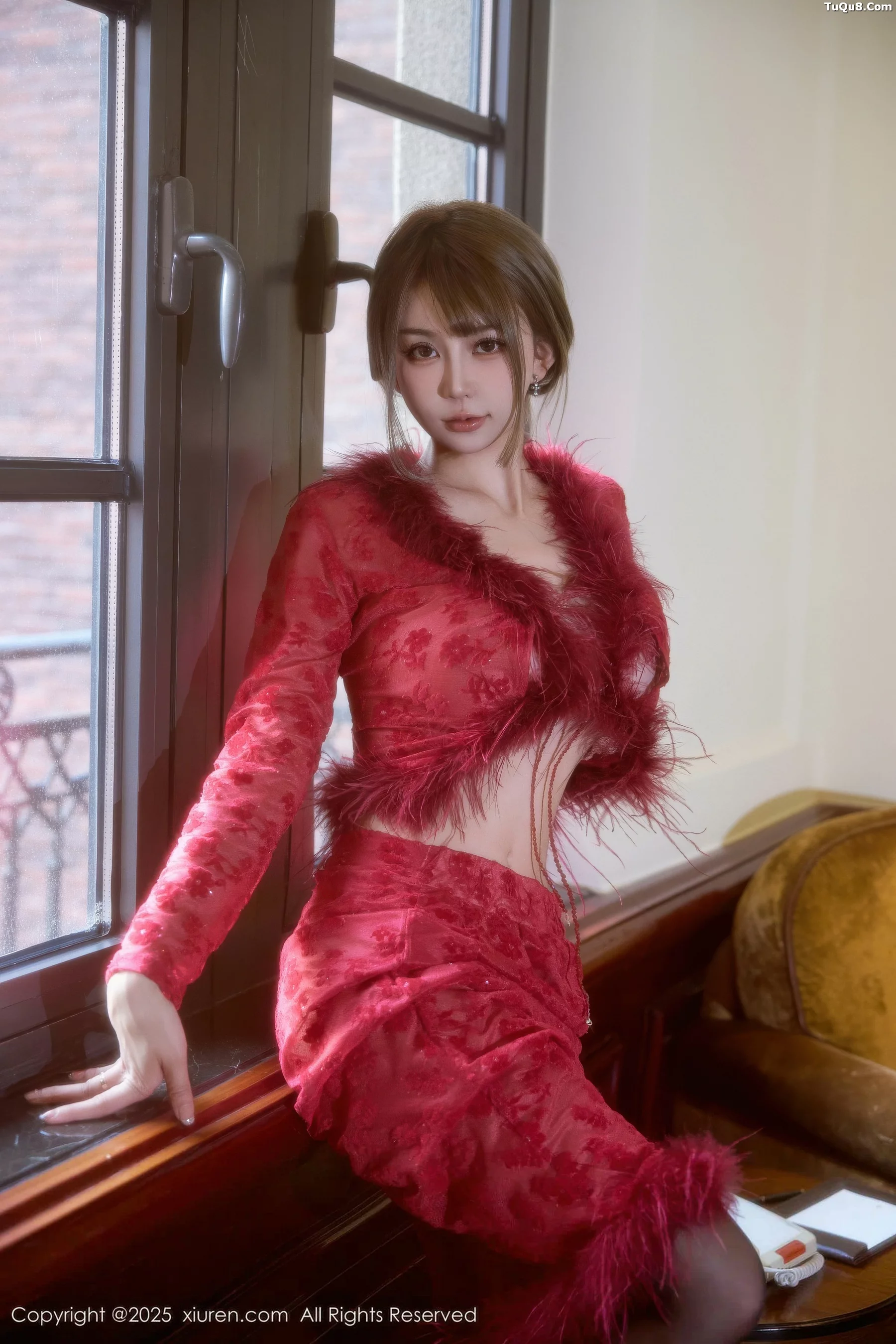 秀人集.com_[XiuRen秀人网]No.10848_模特Zoe柚柚性感红色复古服饰配超薄黑丝秀凹凸身材诱惑写真52P