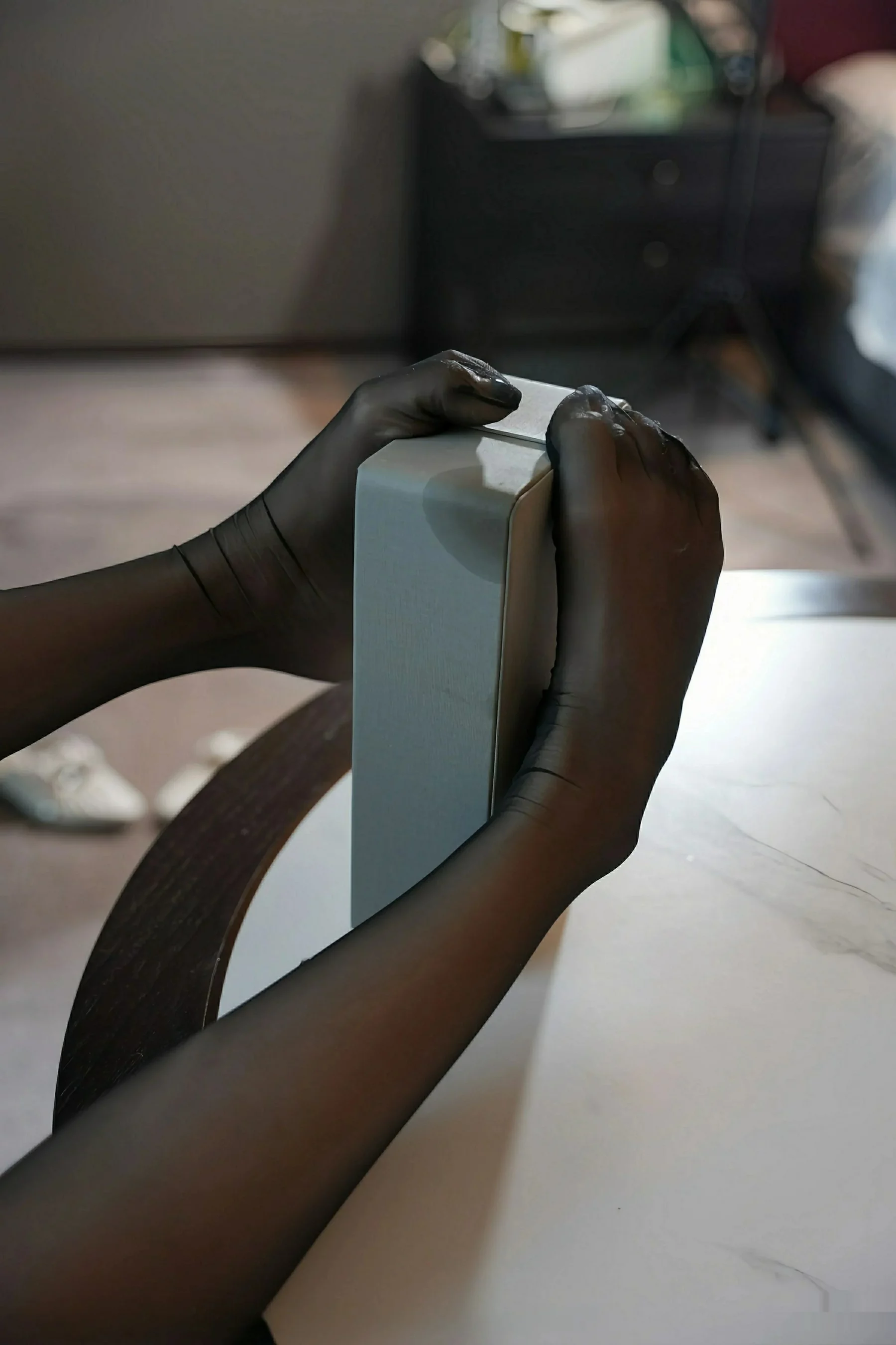 秀人集.com_[XiuRen秀人网]No.10852_模特白芷yy性感蓝色连衣短裙配超薄黑丝秀柔美身姿迷人诱惑写真71P