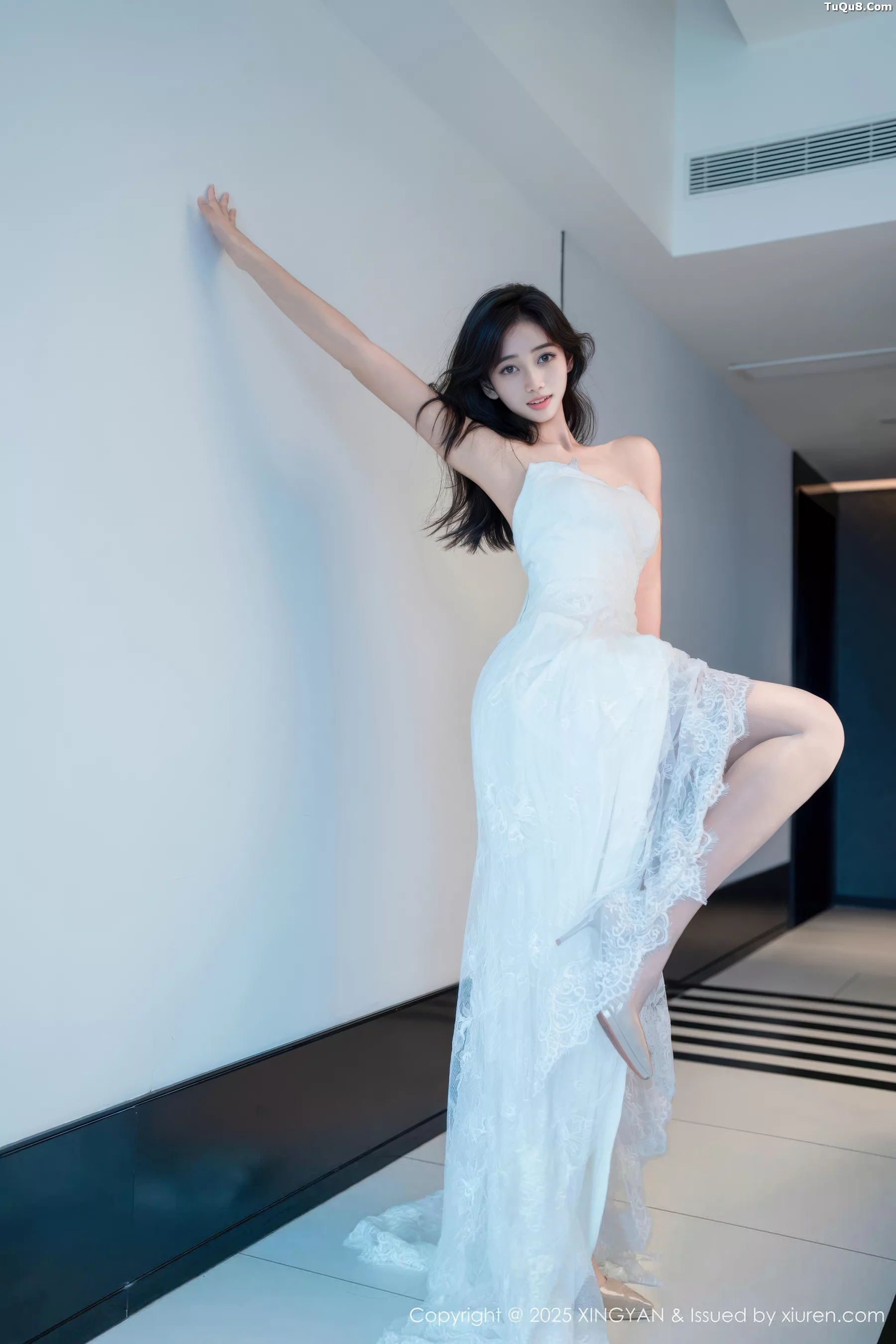 秀人集.com_[XINGYAN星颜社]VOL.419_模特时安安性感白色连衣裙配超薄白丝秀柔美身材迷人诱惑写真75P