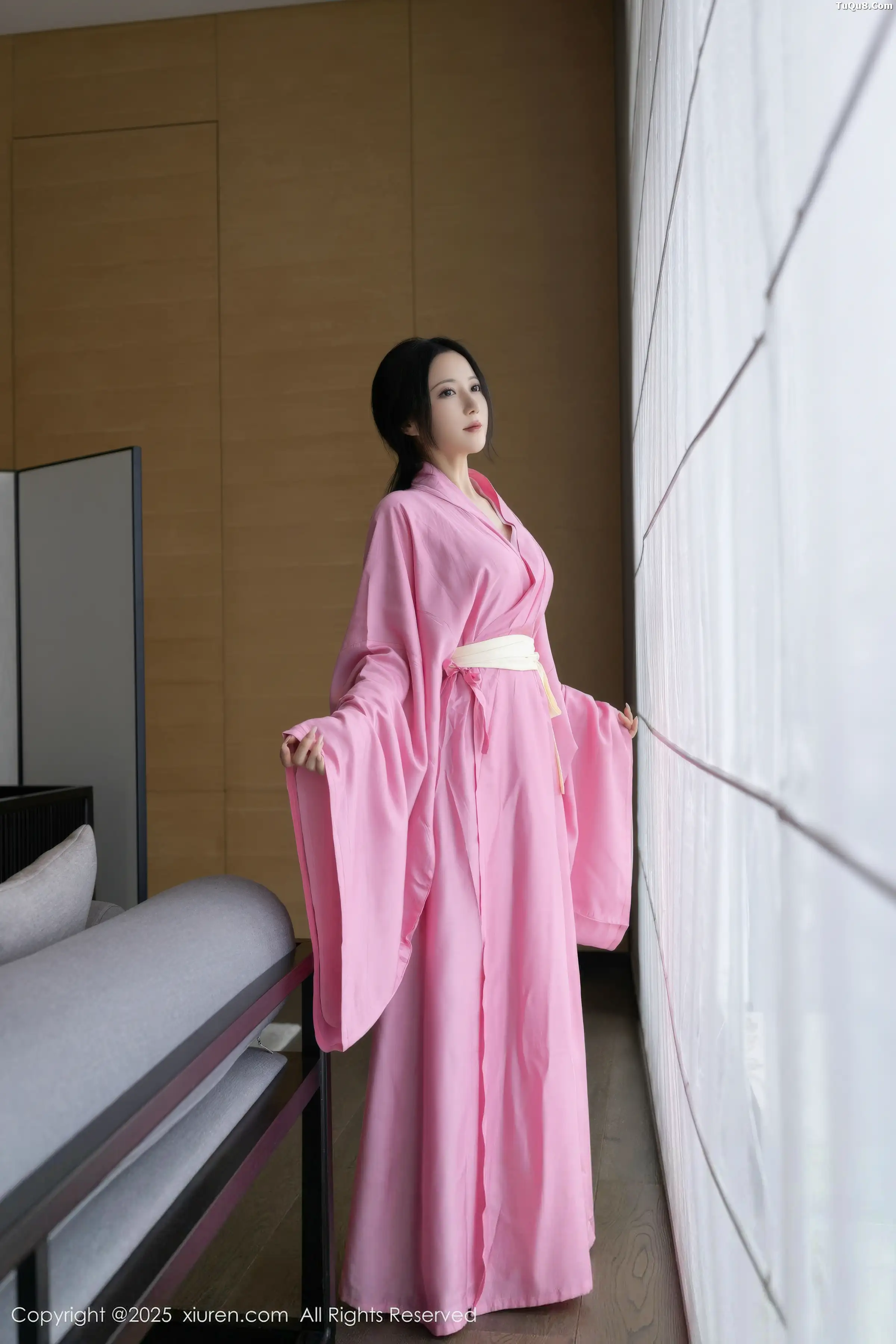 秀人集.com_[XiuRen秀人网]No.11049_模特鱼子酱Fish性感粉色月影纱配超薄肉丝秀曼妙身姿诱惑写真82P