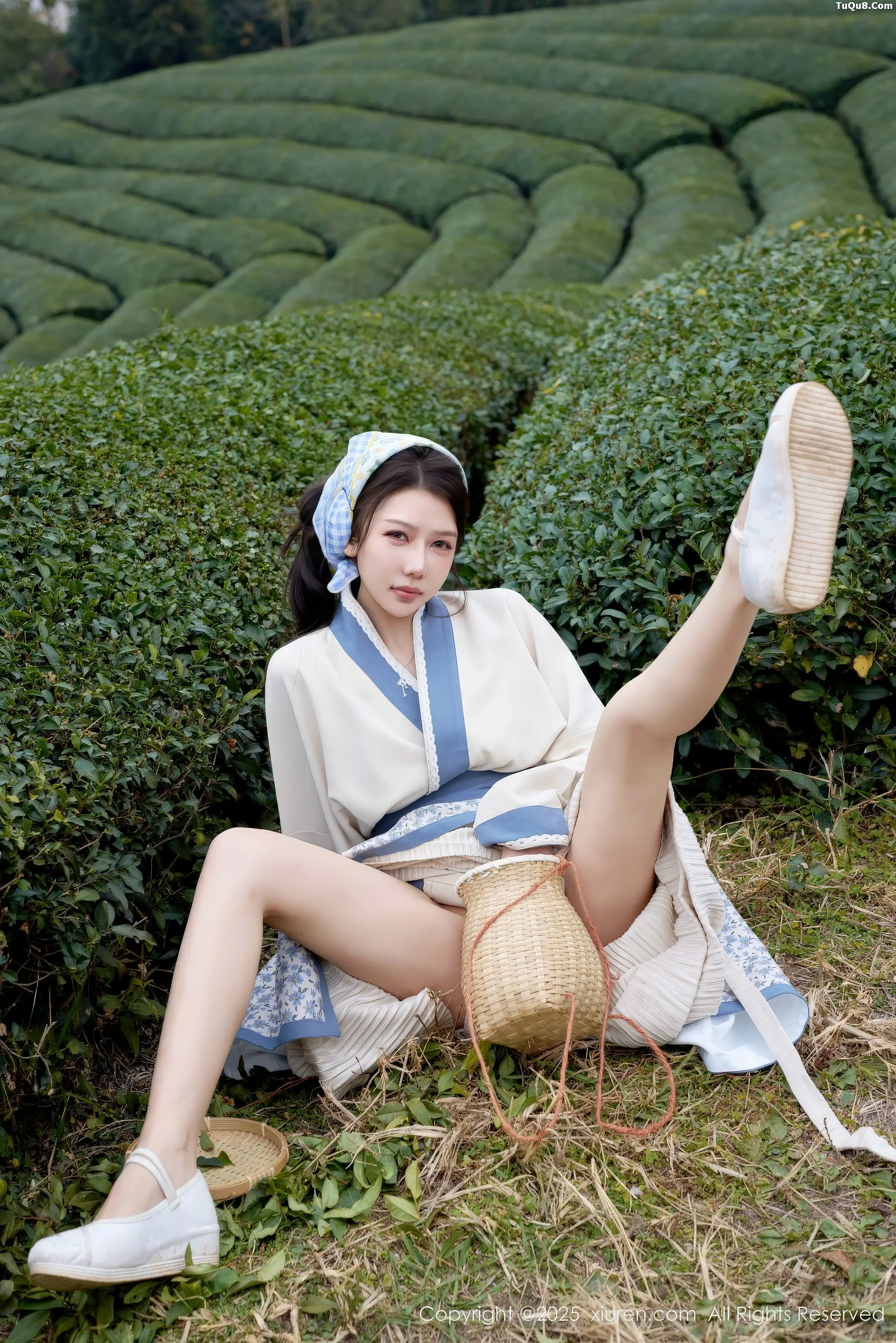 秀人集.com_[XiuRen秀人网]No.11098_模特尹甜甜户外采茶姑娘装扮性感长裙秀翘臀美腿迷人诱惑写真61P