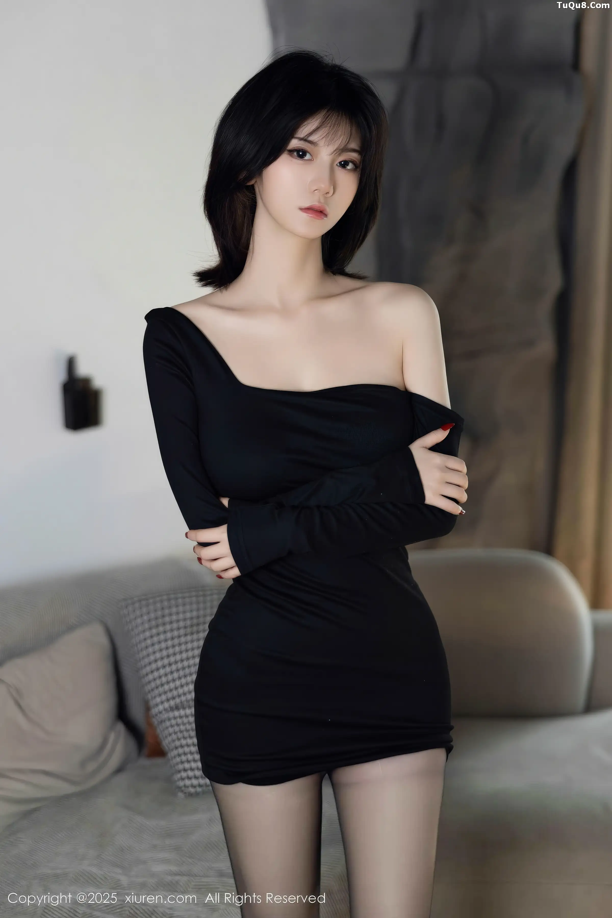 秀人集.com_[XiuRen秀人网]No.11105_模特凌七七性感黑色连衣短裙配超薄黑丝秀曼妙身材迷人诱惑写真100P