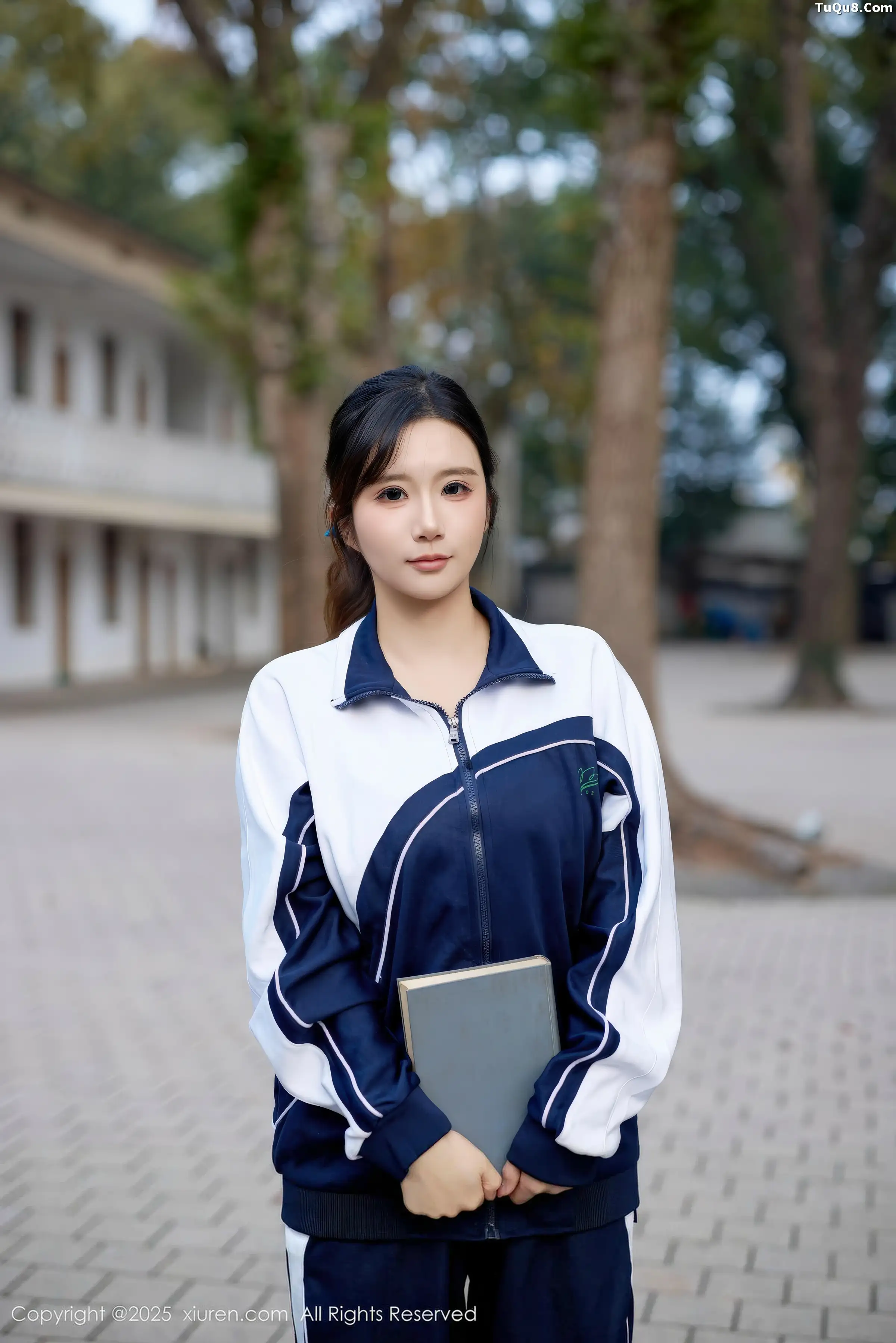 秀人集.com_[XiuRen秀人网]No.11103_模特小肉肉咪性感学生装露红色内衣配黑丝网袜秀凹凸身材写真72P